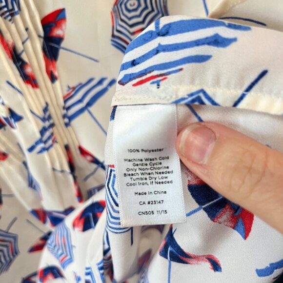 Talbots Womens M White Beach Umbrella Print Blouse W/ Pintuck Button Detail & Sh - Picture 3 of 6
